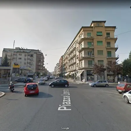 The Corner 180 Cosenza